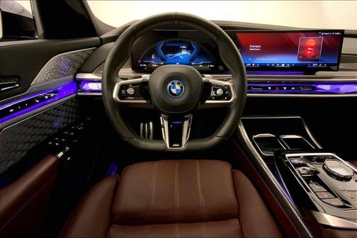 Black Sapphire Metallic 2023 BMW i7 xDrive60