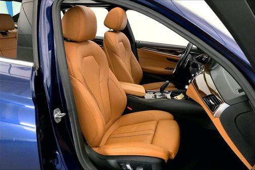 Mediterranean Blue Metallic 2019 BMW 530 xDrive