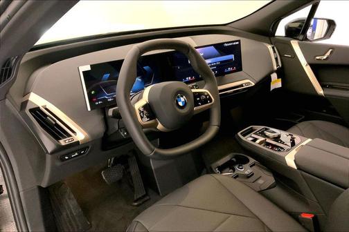2026 BMW iX xDrive45