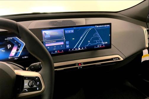 2026 BMW iX xDrive45
