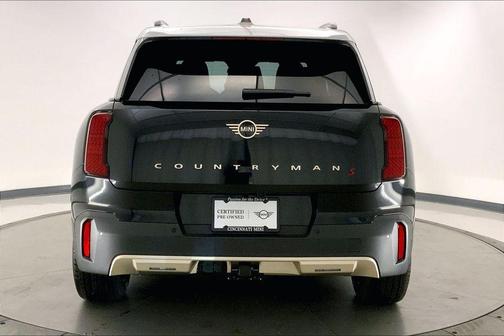 Midnight Black II Metallic 2026 MINI Countryman Cooper S ALL4