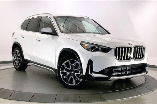 Mineral White Metallic 2023 BMW X1 xDrive28i
