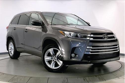 2017 Toyota Highlander Limited