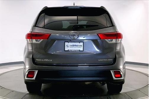 2017 Toyota Highlander Limited