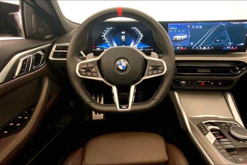 Mineral White Metallic 2025 BMW M440 i xDrive