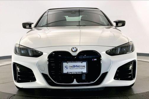 Mineral White Metallic 2025 BMW M440 i xDrive