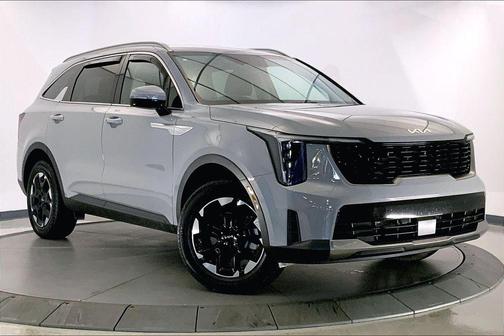Wolf Gray 2025 Kia Sorento S