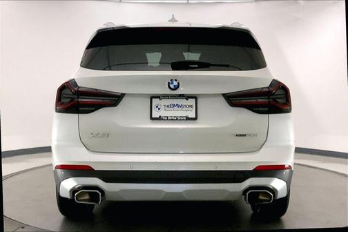 Mineral White Metallic 2023 BMW X3 xDrive30i