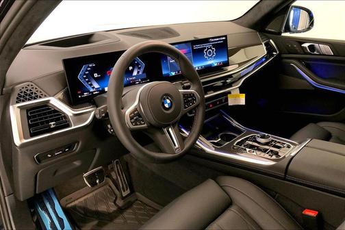 Carbon Black Metallic 2026 BMW X7 M60i