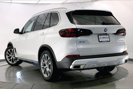 2026 BMW X5 PHEV xDrive50e