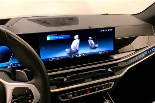 Tanzanite Blue II Metallic 2024 BMW X5 PHEV xDrive50e