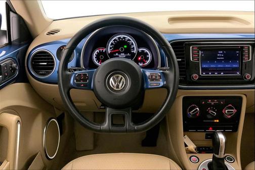 2016 Volkswagen Beetle 1.8T SEL