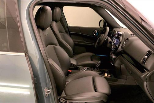 Sage Green Metallic 2022 MINI Countryman Cooper S