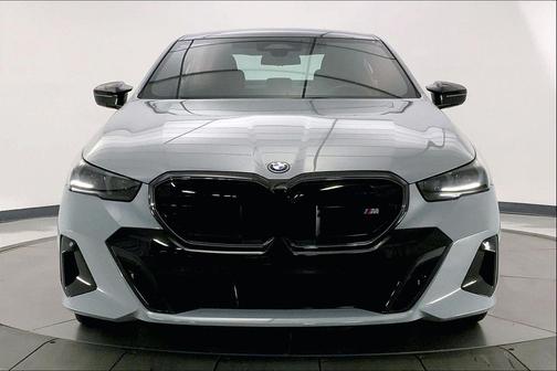2024 BMW i5 M60