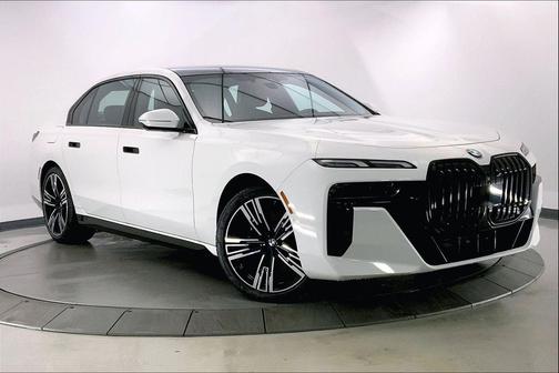 2023 BMW 760 i xDrive