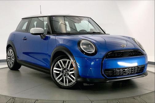 2025 MINI Hardtop Cooper