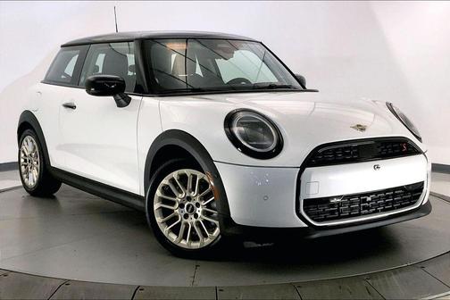 Nanuq White Metallic 2026 MINI Hardtop Cooper S