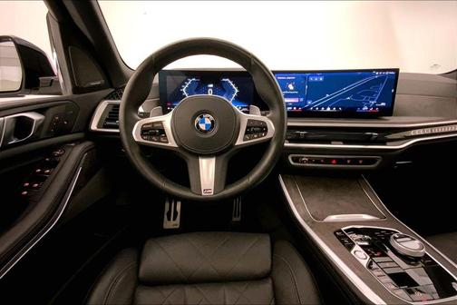 Mineral White Metallic 2024 BMW X5 xDrive40i