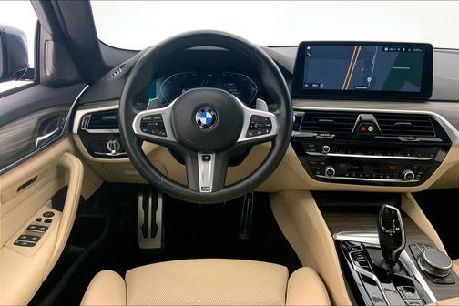2023 BMW 540 i xDrive