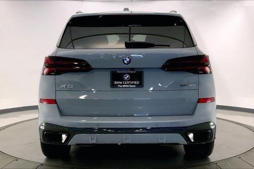 Brooklyn Grey Metallic 2024 BMW X5 xDrive40i