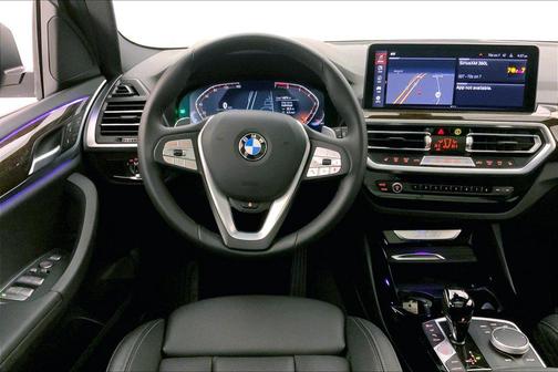 Mineral White Metallic 2024 BMW X3 xDrive30i