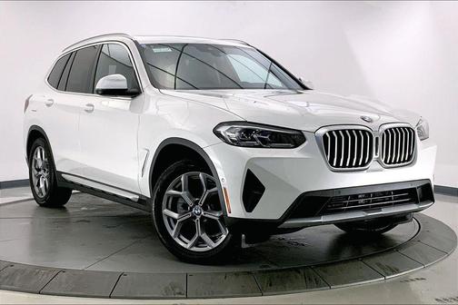 Mineral White Metallic 2024 BMW X3 xDrive30i