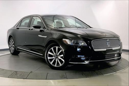 2017 Lincoln Continental Premiere