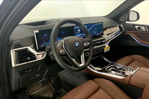 Black Sapphire Metallic 2026 BMW X5 PHEV xDrive50e