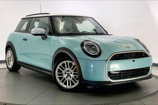 Ocean Wave Green Metallic 2025 MINI Hardtop Cooper S