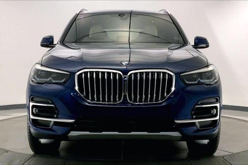Phytonic Blue Metallic 2022 BMW X5 xDrive40i