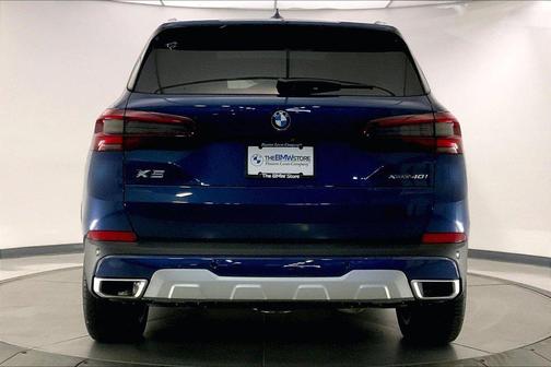Phytonic Blue Metallic 2022 BMW X5 xDrive40i