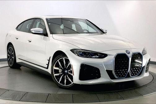 Mineral White Metallic 2023 BMW i4 Gran Coupe eDrive40