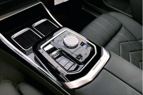 2024 BMW i7 xDrive60