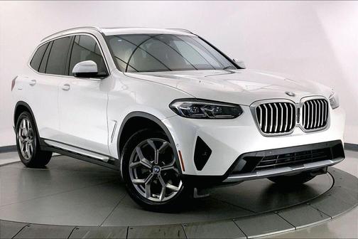 Mineral White Metallic 2024 BMW X3 xDrive30i