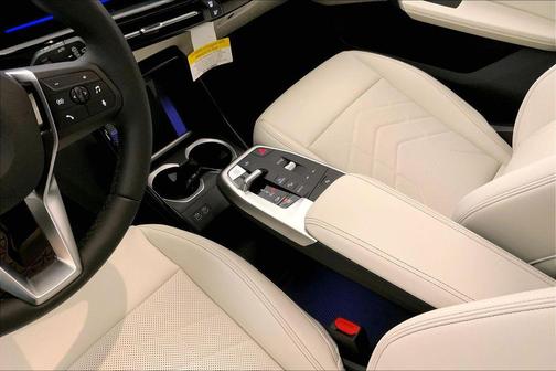 Black Sapphire Metallic 2026 BMW X1 xDrive28i