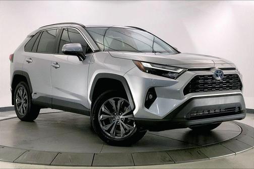 2023 Toyota RAV4 Hybrid XLE Premium