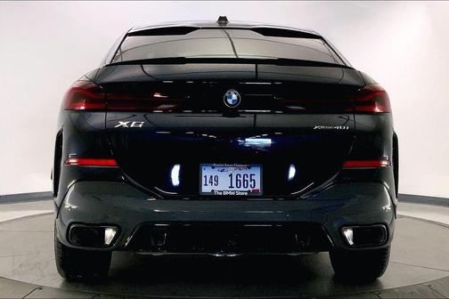 Carbon Black Metallic 2026 BMW X6 xDrive40i