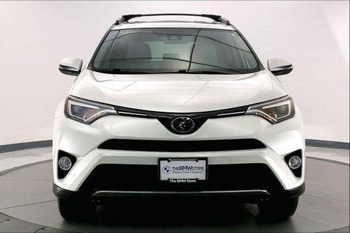 2017 Toyota RAV4 Platinum