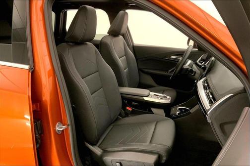 Utah Orange Metallic 2025 BMW X1 xDrive28i