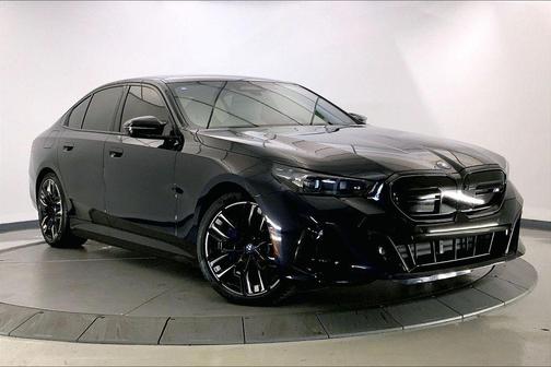 Carbon Black Metallic 2024 BMW i5 M60