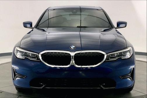 2021 BMW 330 xDrive