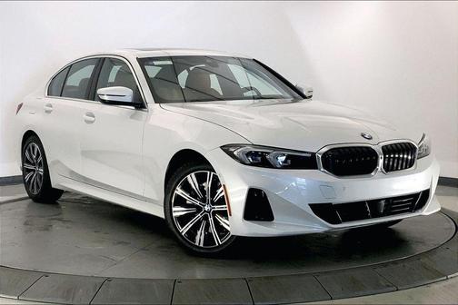 Mineral White Metallic 2026 BMW 330 xDrive