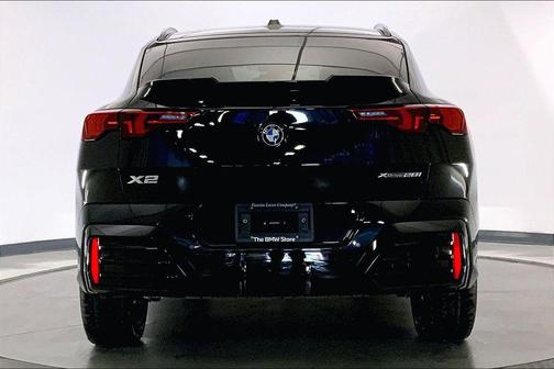 Black Sapphire Metallic 2026 BMW X2 xDrive28i