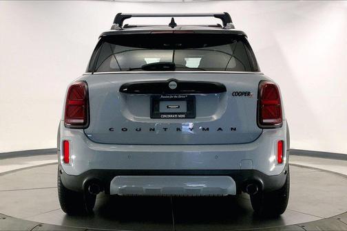 Momentum Grey 2023 MINI Countryman Cooper S ALL4