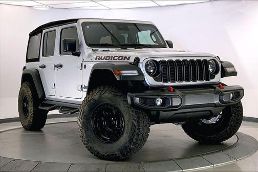 Silver Zynith Clearcoat 2024 Jeep Wrangler Rubicon
