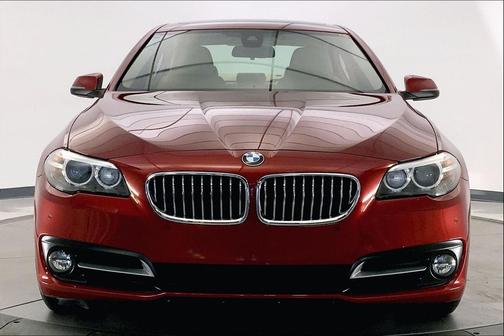 2015 BMW 528 528i