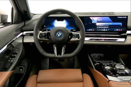 2025 BMW i5 xDrive40