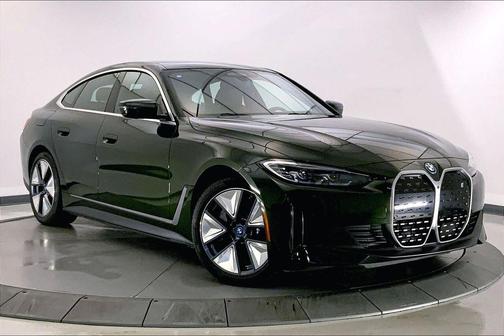 San Remo Green Metallic 2023 BMW i4 Gran Coupe eDrive40