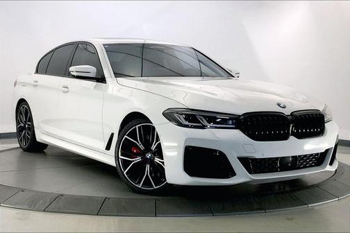 Alpine White 2023 BMW M550 i Xdrive