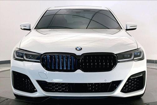 Alpine White 2023 BMW M550 i Xdrive